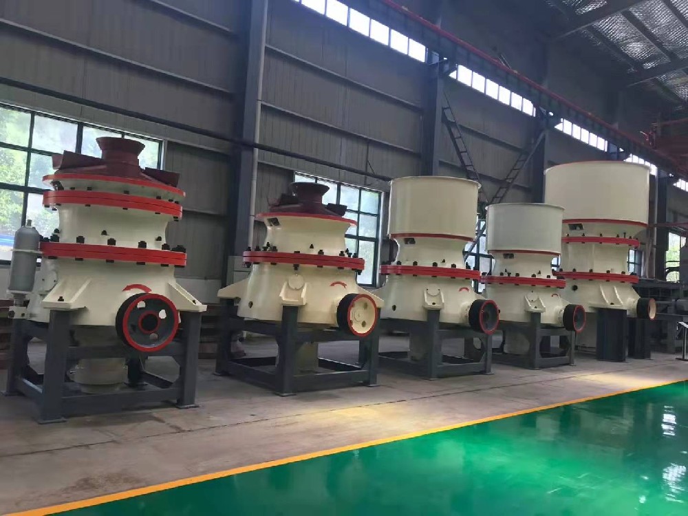 液压圆锥破碎机